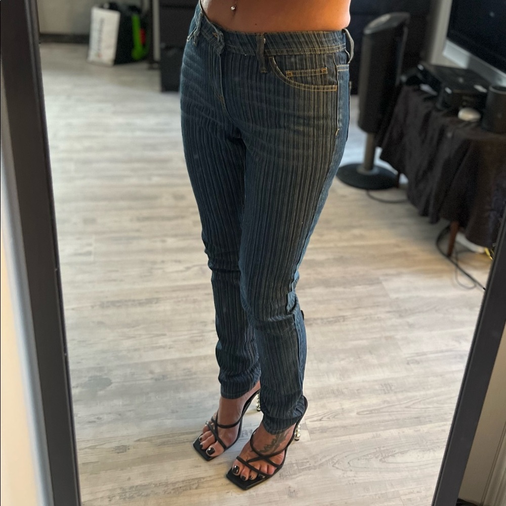 Comfortable and Stylish striped Rag Top USA Jeans